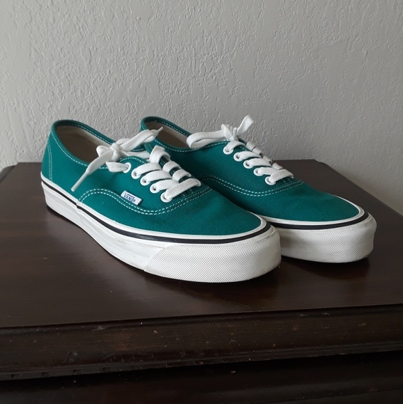 jade green vans